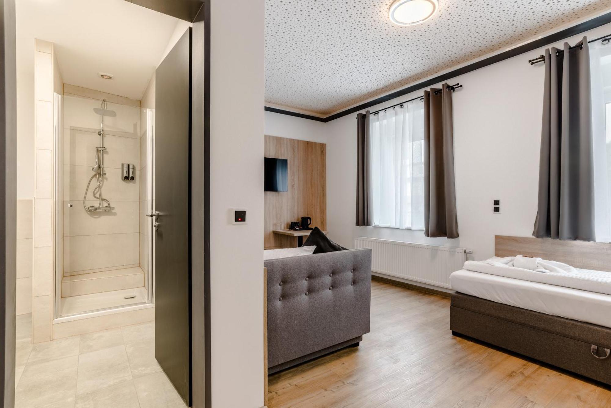 Montenegro Hotel