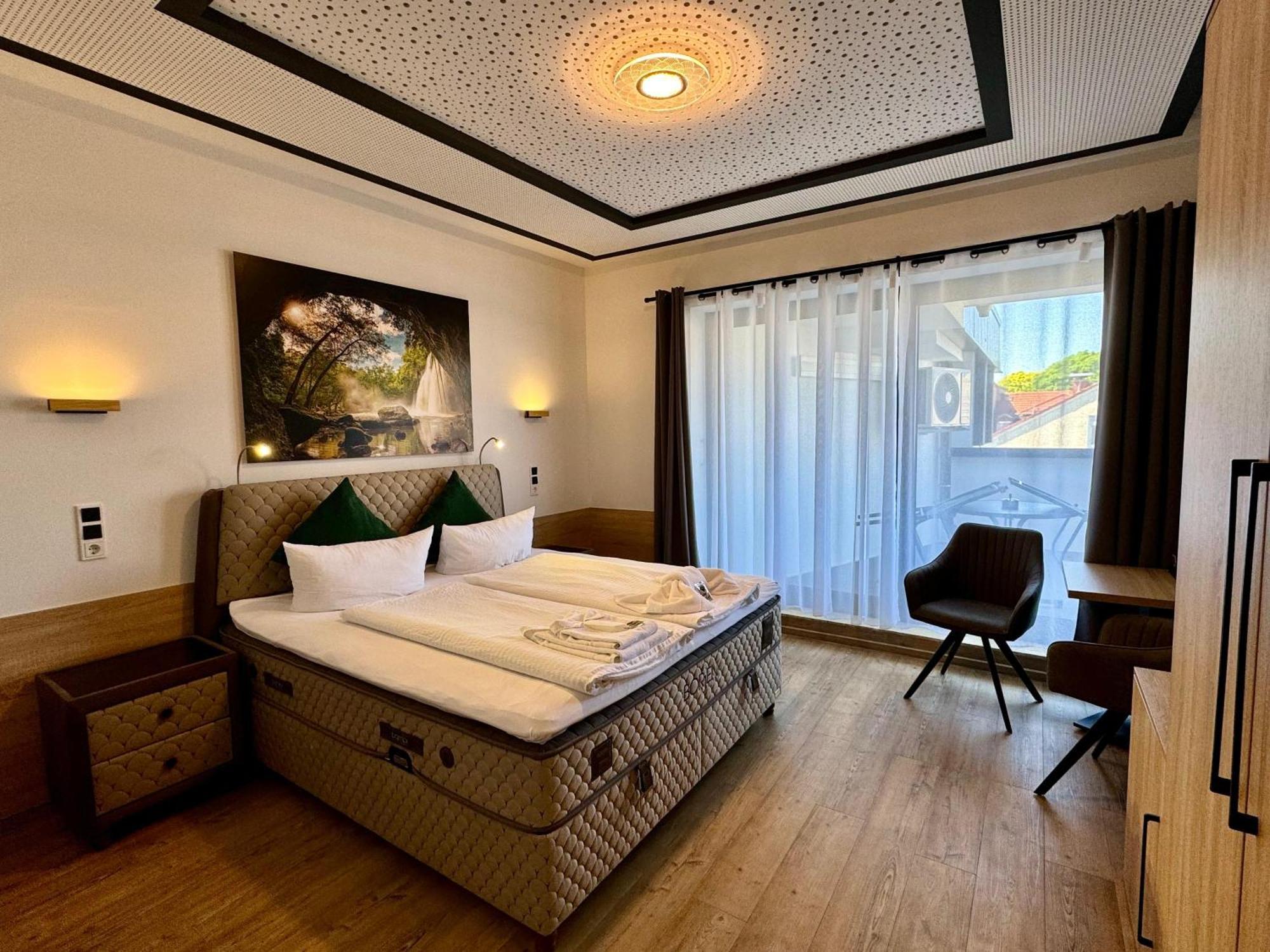 Montenegro Hotel Worms